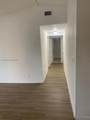 411 22nd Ave - Photo 4