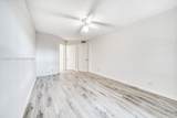 8290 Lake Dr - Photo 15