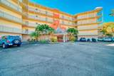8290 Lake Dr - Photo 8