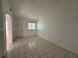 1568 26th St - Photo 3