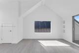3204 Plaza St - Photo 20