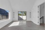 3204 Plaza St - Photo 21
