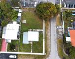 691 48th St - Photo 1
