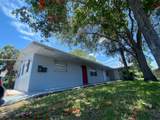 933 38th St - Photo 12