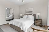 650 32nd St - Photo 11