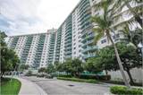 19370 Collins Ave - Photo 5