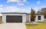 560 Carter Ave - Photo 1