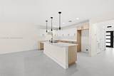 560 Carter Ave - Photo 10