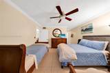 4040 Crystal Lake Dr - Photo 17