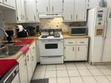 2840 Somerset Dr - Photo 9