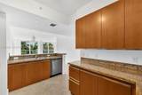 10 Venetian Way - Photo 7