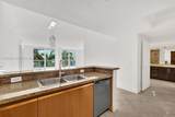 10 Venetian Way - Photo 8