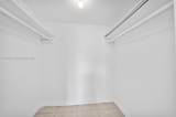 2861 Somerset Dr - Photo 16