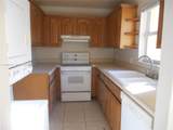 22 14th Ter - Photo 12