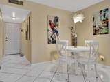 2861 Somerset Dr - Photo 4