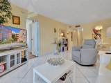 2861 Somerset Dr - Photo 7
