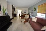 890 38th St - Photo 1
