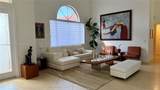 1040 Sandalwood Ln - Photo 4