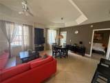 1001 Belmont Pl - Photo 5