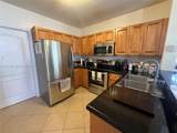 1001 Belmont Pl - Photo 9