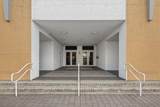 900 8th St - Photo 4