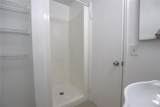 690 Park Dr - Photo 42
