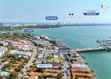 2125 Bay Dr - Photo 3