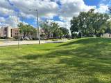 10434 Sunrise Lakes Blvd - Photo 10