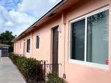 612 10th Ter - Photo 2