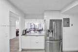 2500 Parkview Dr - Photo 4