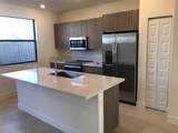 10431 82nd St - Photo 4