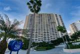 2500 Parkview Dr - Photo 2