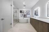 17550 Collins Ave - Photo 36