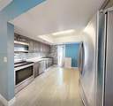 2411 Thomas St - Photo 11