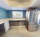 2411 Thomas St - Photo 12