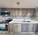 2411 Thomas St - Photo 16