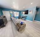 2411 Thomas St - Photo 18