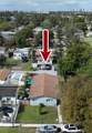 2411 Thomas St - Photo 7