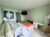 9 Island Ave - Photo 17