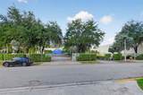 275 18th St - Photo 16