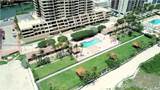 2555 Collins Ave - Photo 7