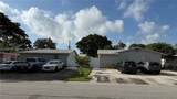 220 12th St - Photo 3