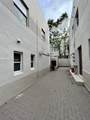 833 39th St - Photo 12