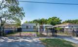 2610 33rd St - Photo 1