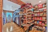 1021 Greenway Dr - Photo 41