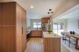 1524 31st Ct - Photo 8