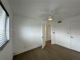 913 17th St - Photo 17
