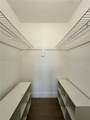 913 17th St - Photo 18