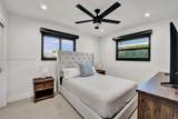 915 7th St - Photo 18