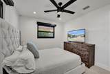 915 7th St - Photo 19